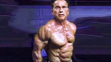 健美世界冠军施瓦辛格，如今71岁高龄，肌肉还那么强悍吗？