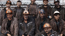 乌克兰百年工厂状况惨淡，工人4年没发工资，在零度气温下工作