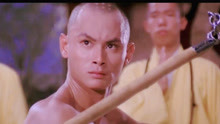 刘家辉用兵器打斗的精彩片段，用三节棍对战罗列李海生场面很精彩
