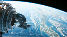 美国宇航员被困太空，各国空间站全部被毁，只能借助天宫一号回家