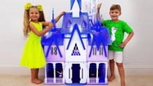 戴安娜乐园：戴安娜和罗马玩冰雪奇缘2的玩具，建造美丽的城堡！