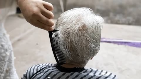 老年人到底能不能染头发?